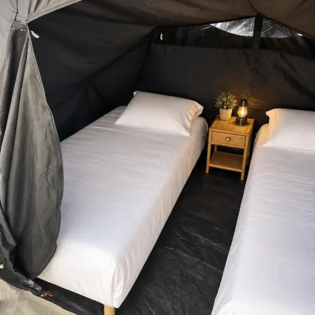 Glamping&jacuzzi *